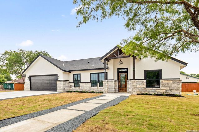 8220 Alton Blvd — Selma Park Estates