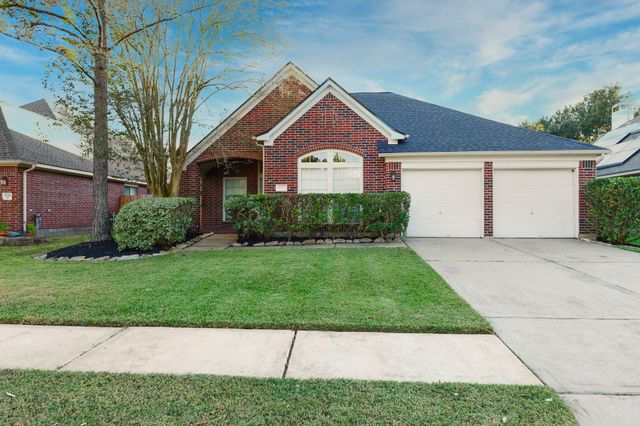 3722 Paigewood Dr — Sedgefield Sec 1-2-3 At Silver