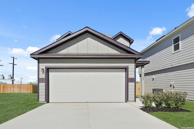 11107 Luckenbach Loop — Katzer Ranch