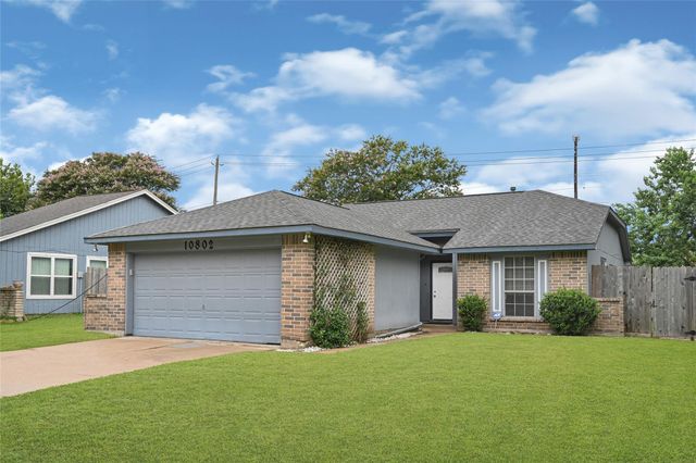 10802 Forest Leaf Dr — Townewest Sec 6