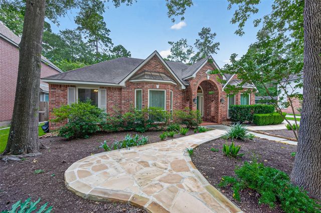 7 Windridge Pl — Wdlnds Village Cochrans Cr 28