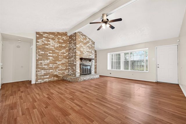 10431 Towne Oak Ln — Townewest