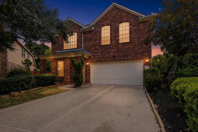 23738 Hiddenbriar Loop — Pine Trace Village