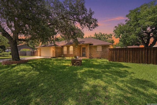 632 E Donegan — ACRES NORTH