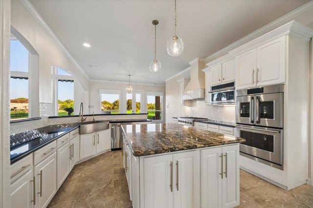 4511 Creek Point Ln — Estates Of Silver Ridge Sec 1