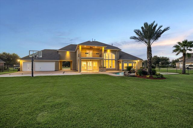 4511 Creek Point Ln — Estates Of Silver Ridge Sec 1