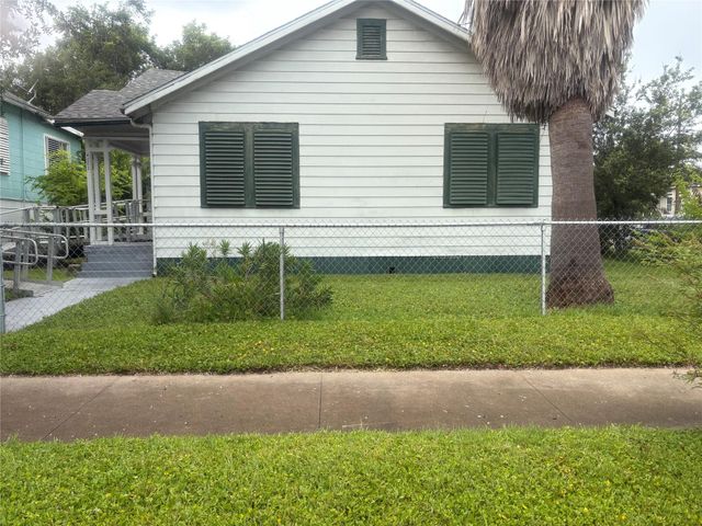 4002 Avenue O — Galveston Outlots