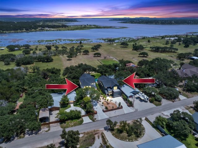 2854-2858 Lakeshore Dr — Canyon Lake Shores 1