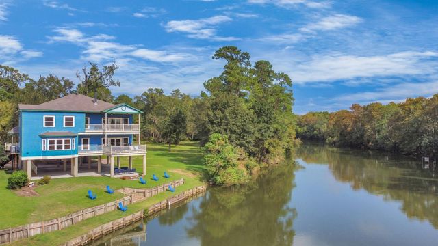 1730 Lakeshore Dr — FOREST COVE
