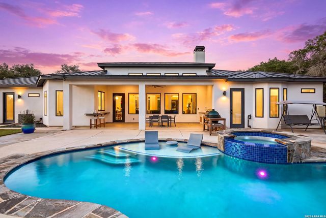1101 Montecito — MONTEOLA