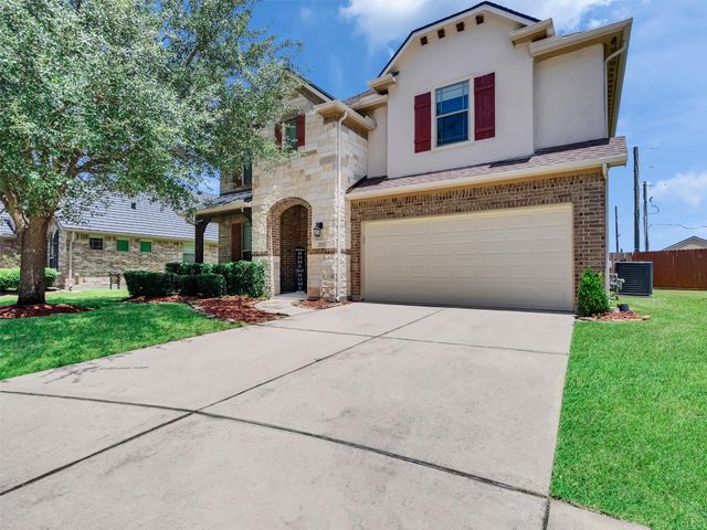 26133 Gallant Knight Ln — Kings Mill 06