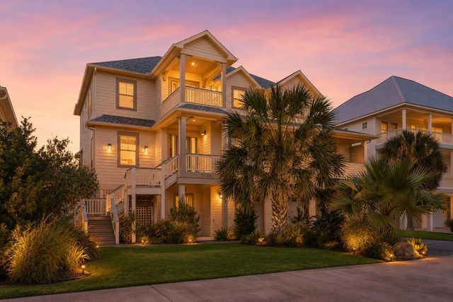3126 Lafittes Pt — The Harbor - Pirates Cove