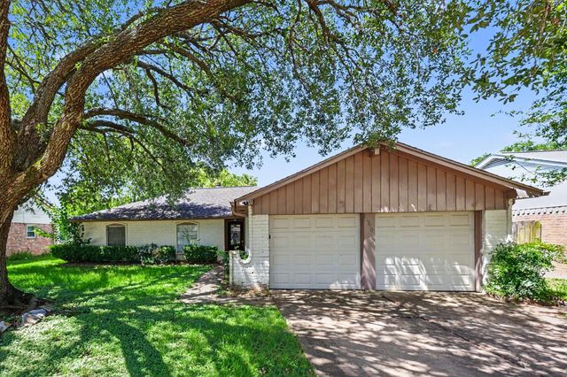 16210 Forest Bend Ave — Wedgewood Village Sec 05