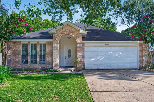 2703 Blue Mist Dr — Pheasant Creek Sec 2