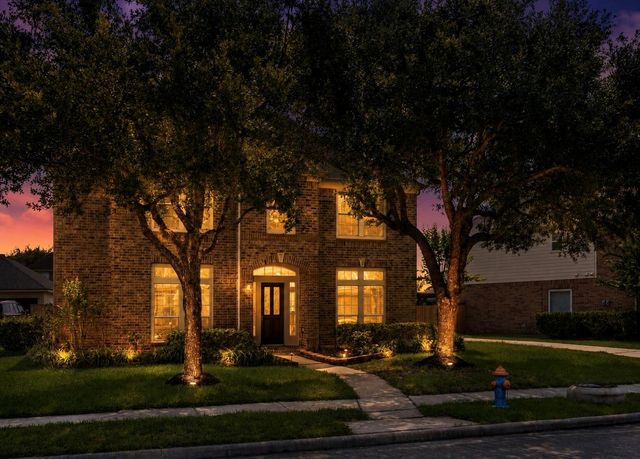 2309 Echo Harbor Dr — Shadow Creek Ranch Sf1-Sf2-Sf3