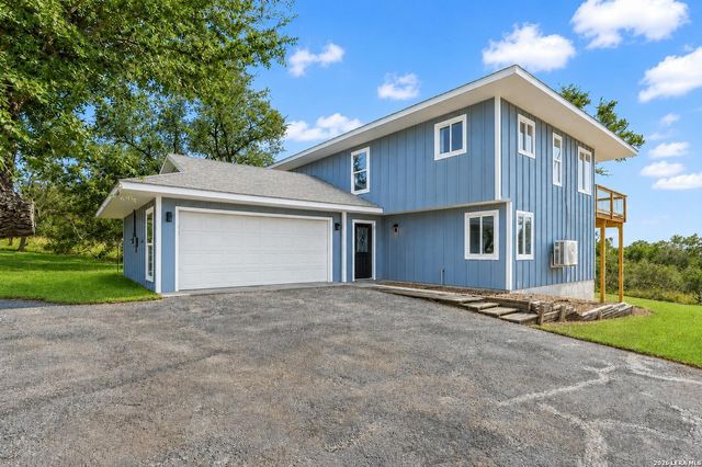 1676 Cattail — CANYON LAKE SHORES