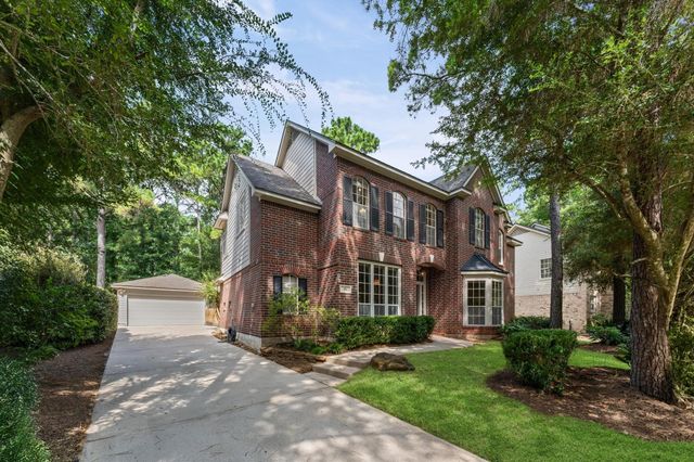 92 W Sandalbranch Cir — Wdlnds Village Alden Br 18