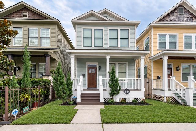 426 W 25th St — Houston Heights Amd 33