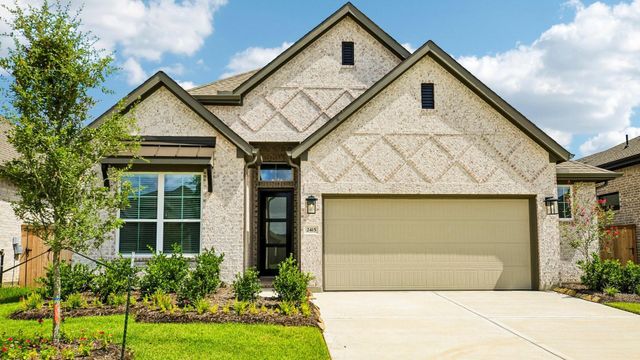 2415 Garden Arbor — Wood Leaf Reserve