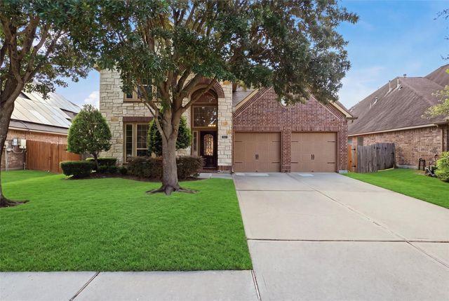 2611 Night Song Dr — Shadow Creek Ranch