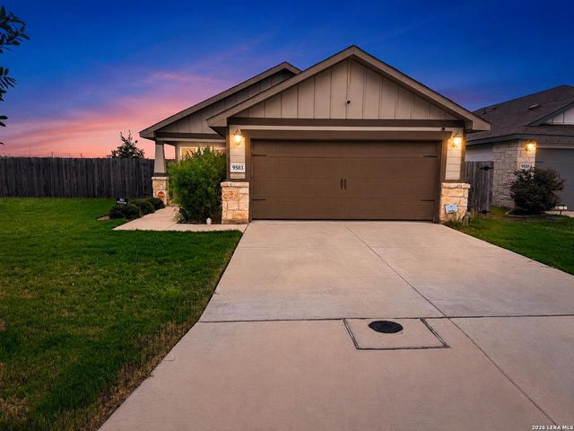 9503 FALLS CANYON BLVD — CATALINA