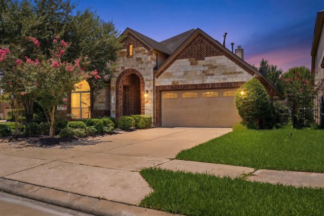 5815 Creek Crossing Ct — Sienna Village Of Anderson Springs