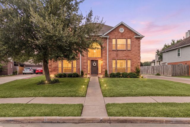 14018 Ragus Lake Dr — Sugarmill Sec 8