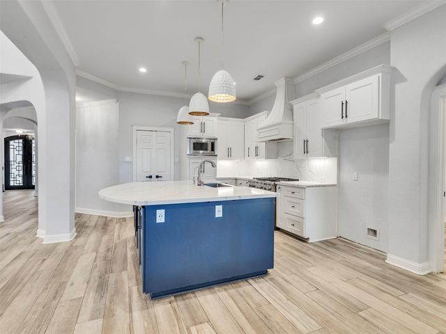 12304 Evening Bay Dr — Shadow Creek Ranch Sf1-Sf2-Sf3