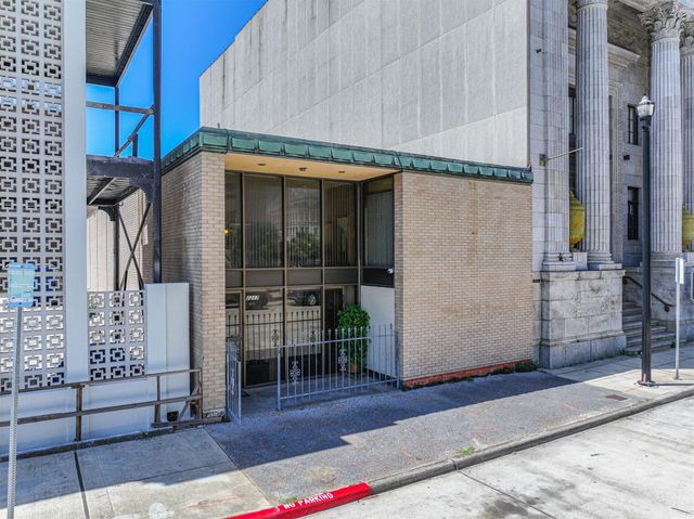 2217 Market St — Galveston Townsite