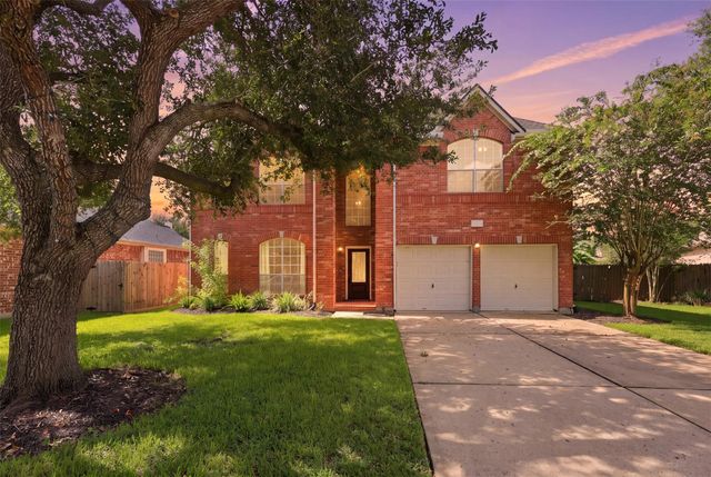 6506 River Glen Ct — West Oaks Village