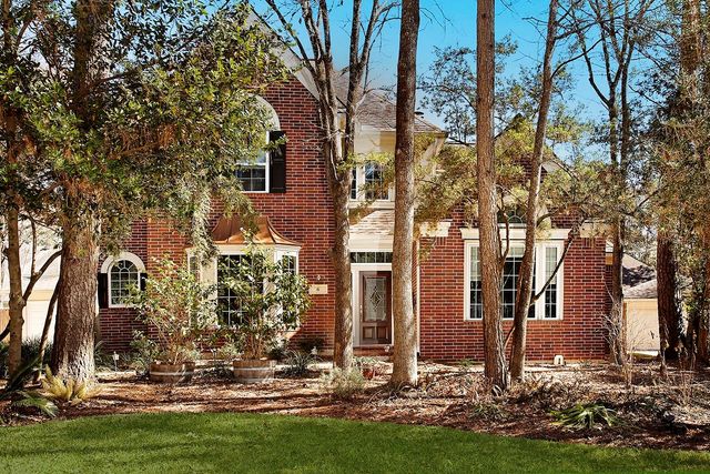 6 Thornbush Pl — Wdlnds Village Cochrans Cr 28