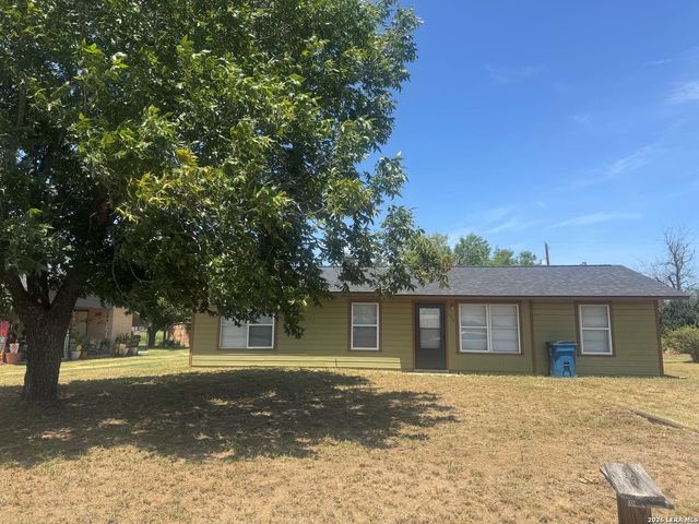 1713 S Pecan — UMK