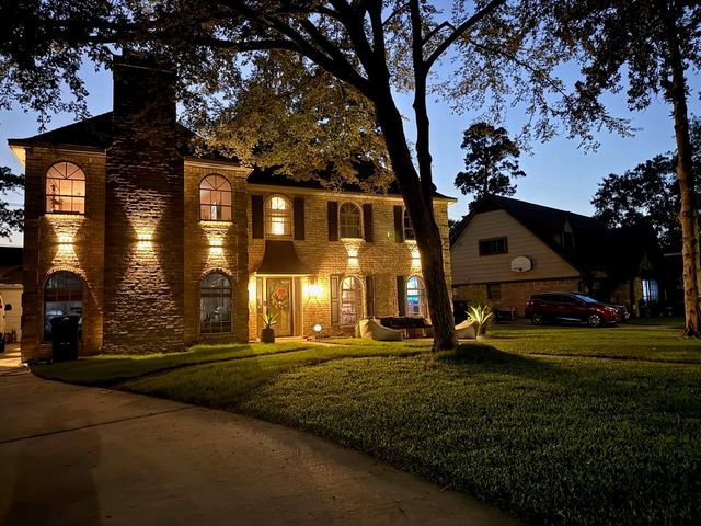 19907 Sweetgum Forest Dr — Pinehurst Atascocita Sec 01