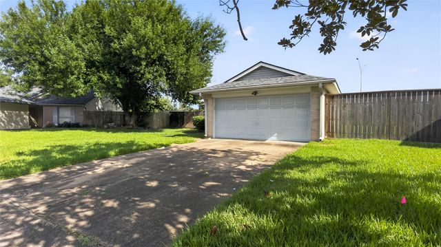 14138 Clover Point Dr — Townewest Sec 5