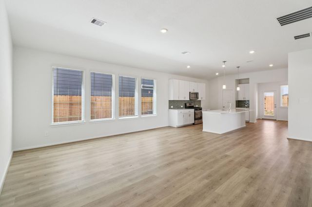 5220 Redbud Valley Dr — Massey Oaks Village