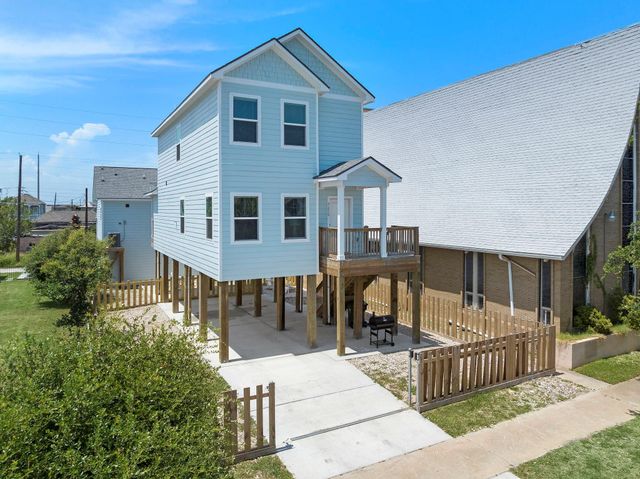 3610 Sealy St — Galveston Townsite