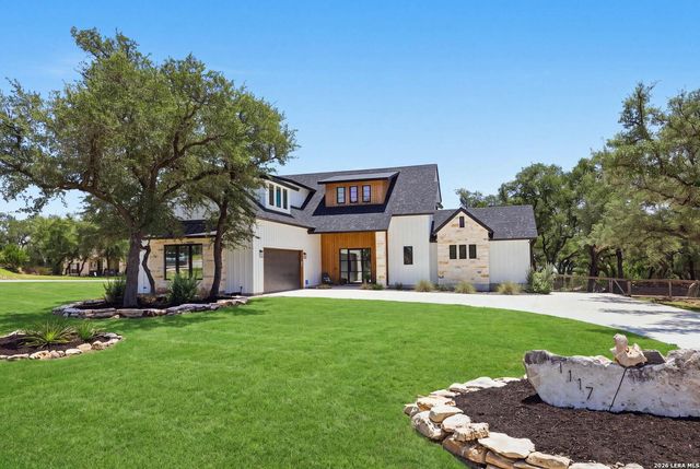 1117 Hidden Forest — LAKE RIDGE AT CANYON LAKE
