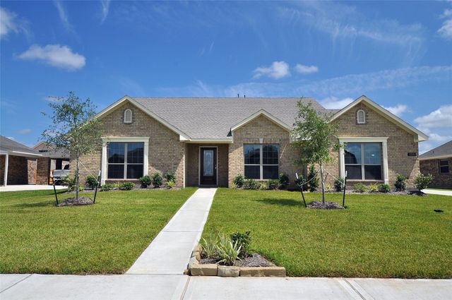 2210 Fortuna Dr — Pedregal South