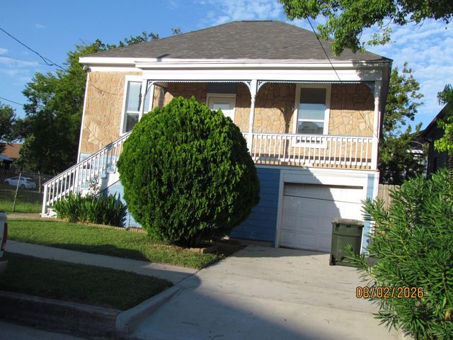 1806 Jack Johnson Blvd — Galveston Outlots