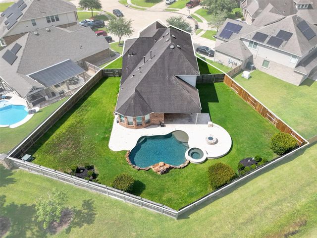 1303 Ownby Ct — Highland Crossing Sec 1