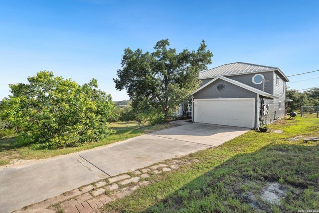 5913 Temerity — RIM ROCK RANCH