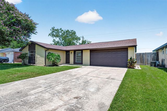 3307 Fern Rock Dr — Brookglen Sec 01 R/P