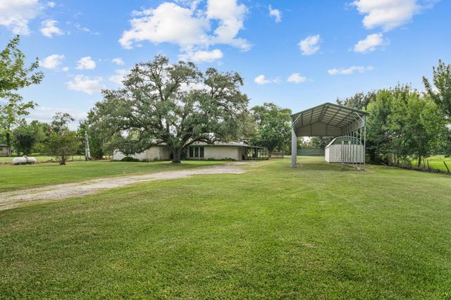 17330 Wellborne Rd — H T & B R R