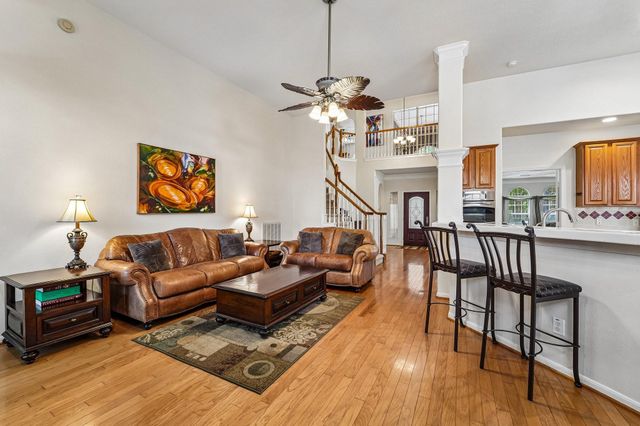14 Serene Creek Pl — Wdlnds Village Alden Bridge