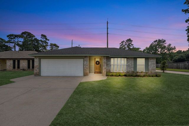 5202 Moonshadows Dr — Atascocita West Sec 01