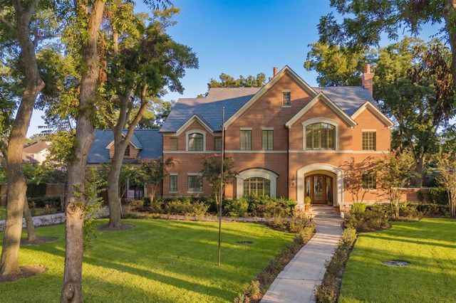 1802 Forest Gate Cir — Greatwood Estates Sec 1