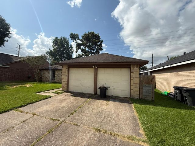 8418 Old Maple Ln — Kenswick Sec 05