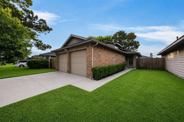 11826 Westlock Dr — Westbourne Sec 01 Prcl R/P