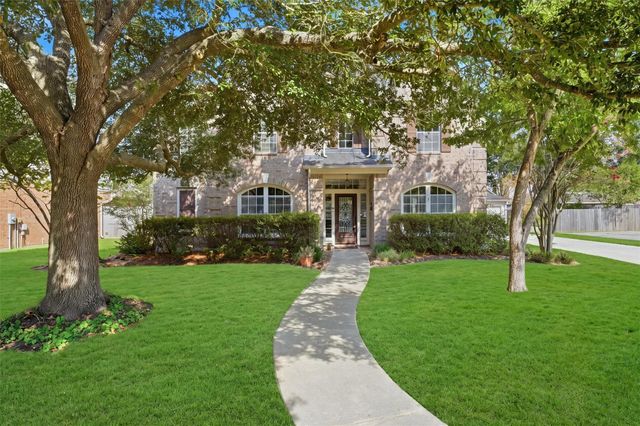 2443 Riverway Oak Dr — Riverchase