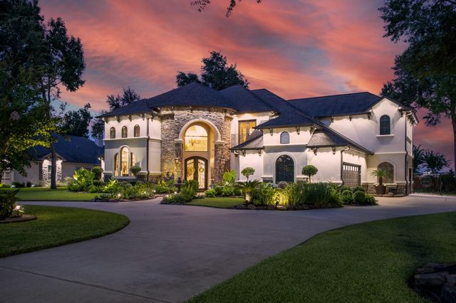 17108 Lakeway Park — Champion Lakes Estates